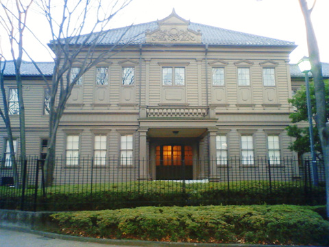 上野の森　奏楽堂