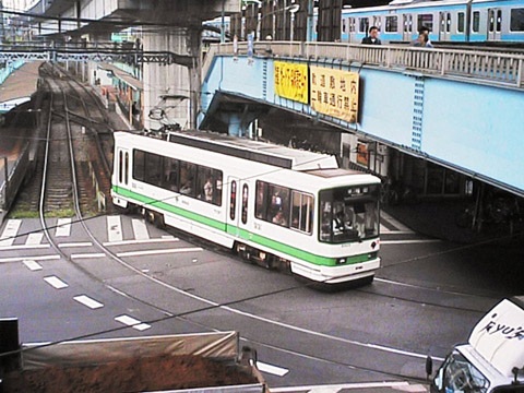 新型の都電